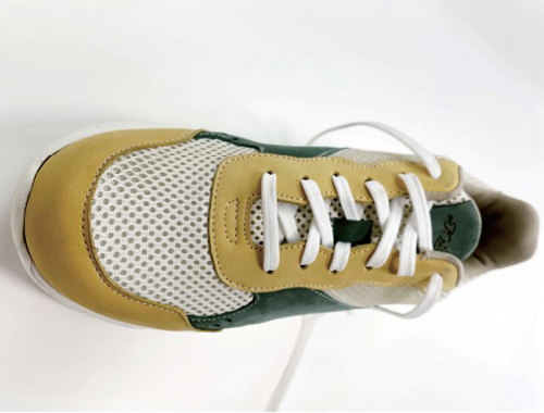 1-4.去除污垢後，靜置乾燥即可