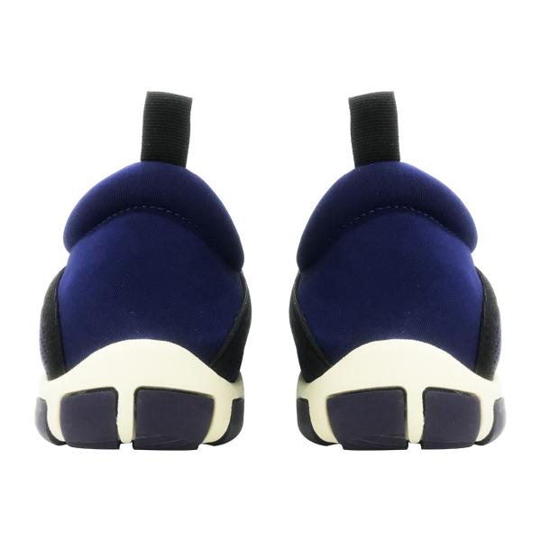 兩穿可後踩休閒鞋