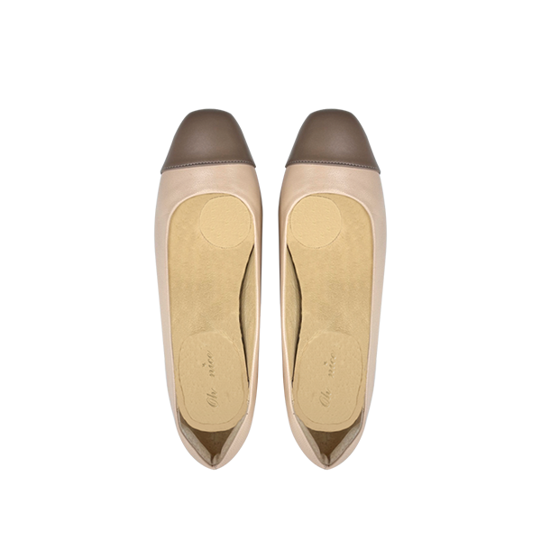 真皮撞色百搭低跟鞋