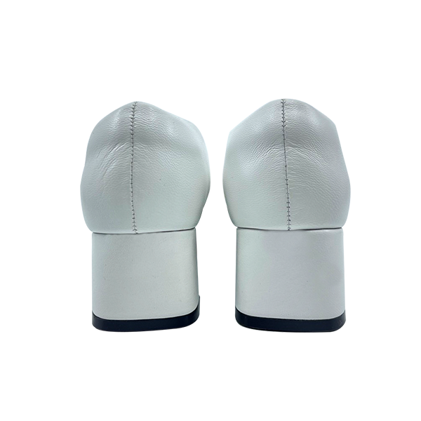 真皮撞色百搭低跟鞋